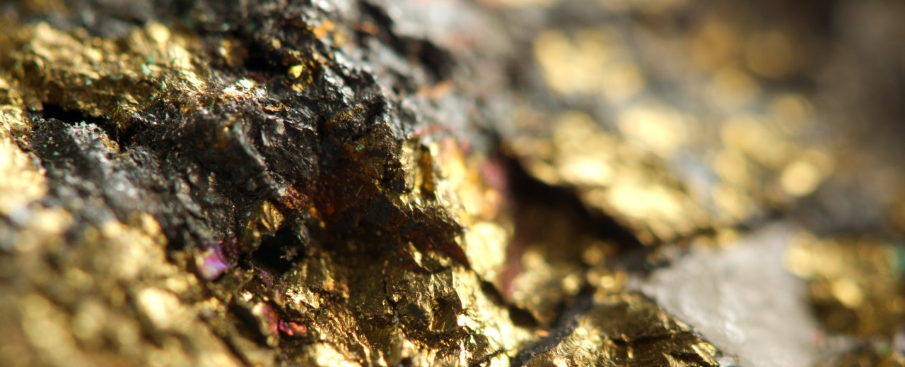 glitzernder Goldklumpen