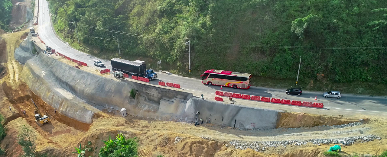 Straßenbaustelle von oben