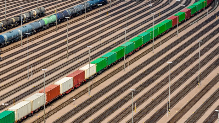 Luftaufnahme des Hamburger Güterzug- und Rangierbahnhofs